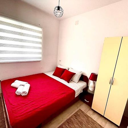 Apartment Adel Мостар Екстер'єр фото