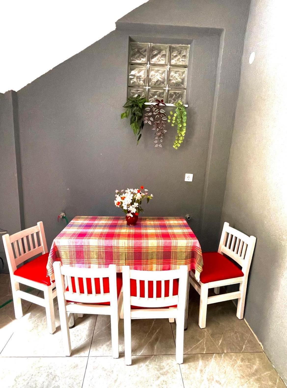 Apartment Adel Мостар Екстер'єр фото