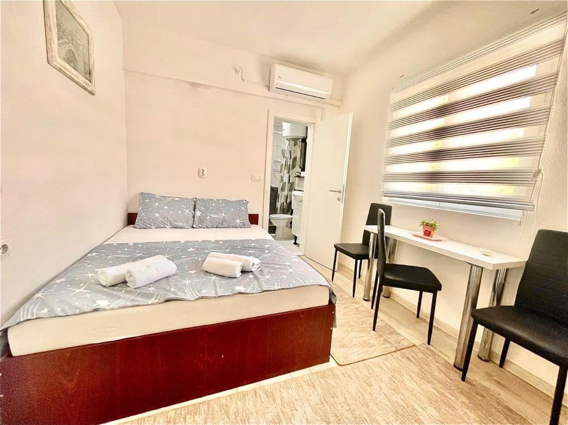 Apartment Adel Мостар Екстер'єр фото
