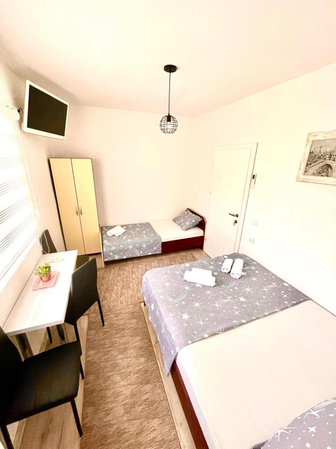 Apartment Adel Мостар Екстер'єр фото